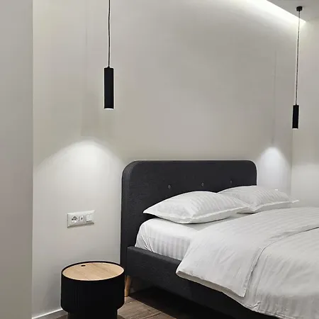 Feels Like Apartments, Boulevard